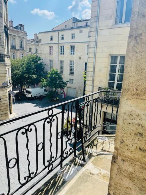 Magnifique Appartement Bordeaux Centre Historique Exterior photo